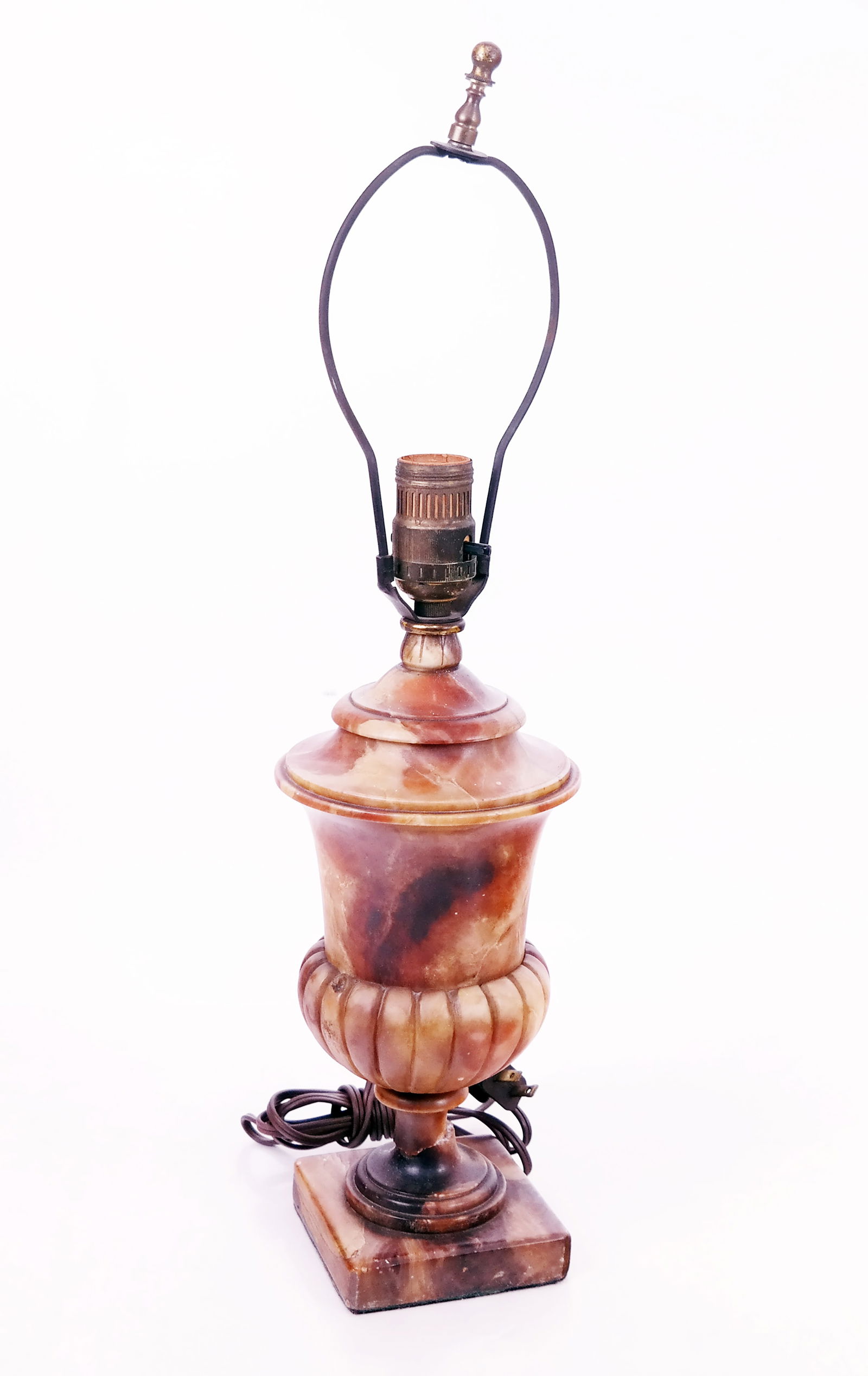 Red Alabaster Lamp (1 of 10)