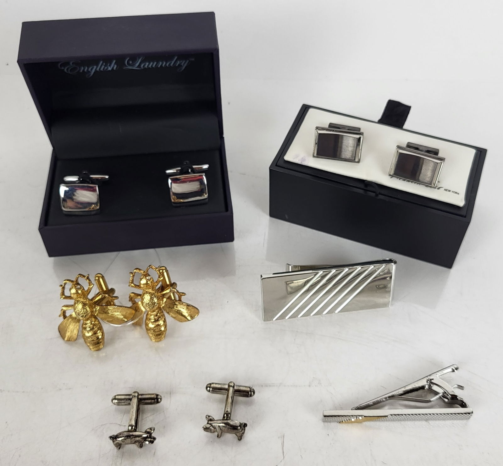 Modern Group of Men's Accessories (6) (1 of 20)