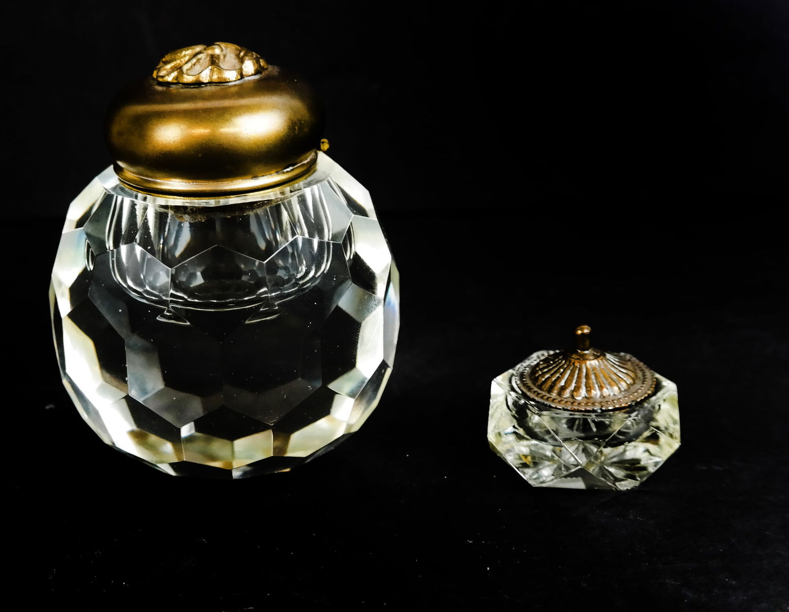 Two Victorian Crystal Inkwells (1 of 7)