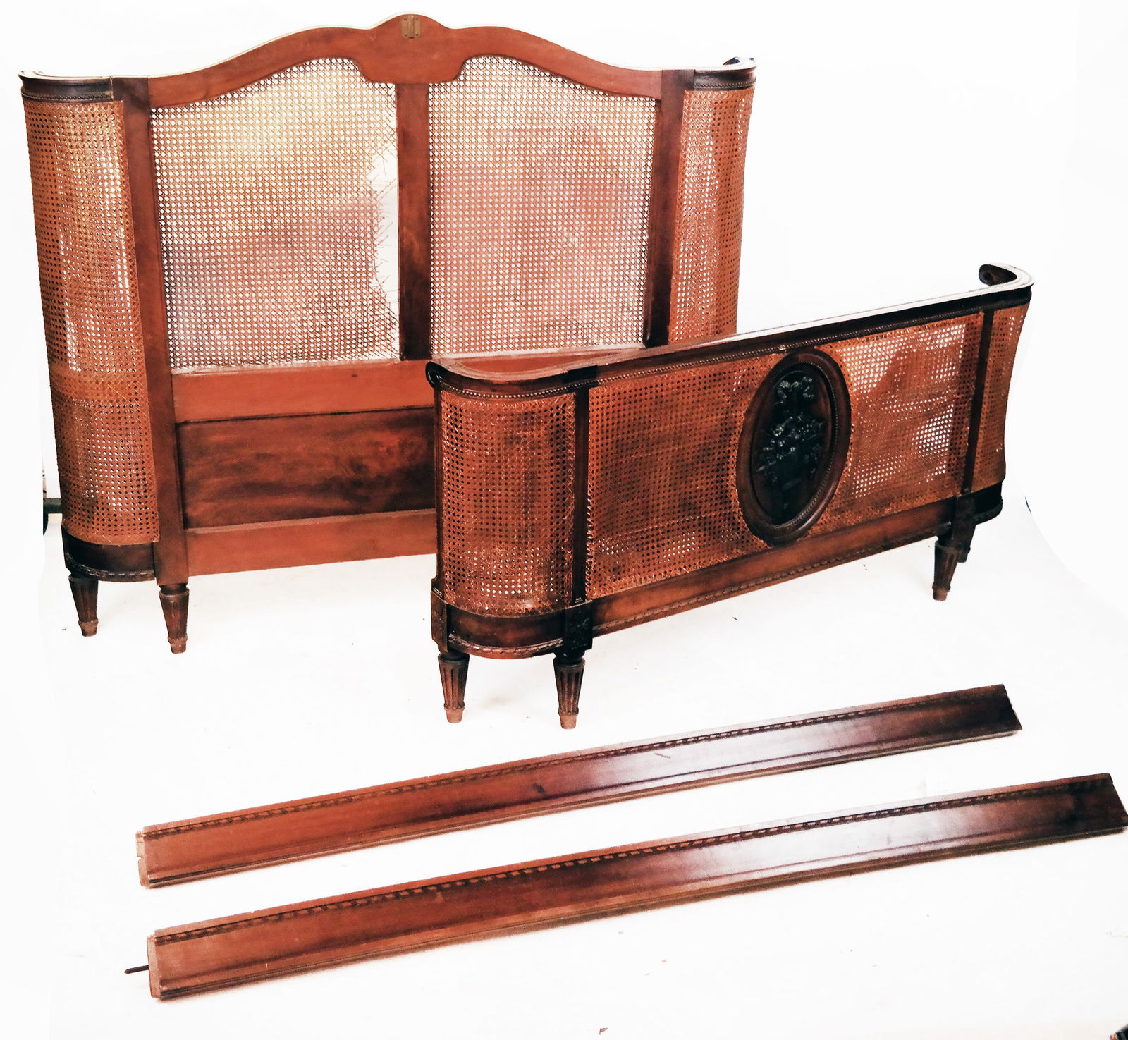 French Louis XVI Carved Bedstead (1 of 13)