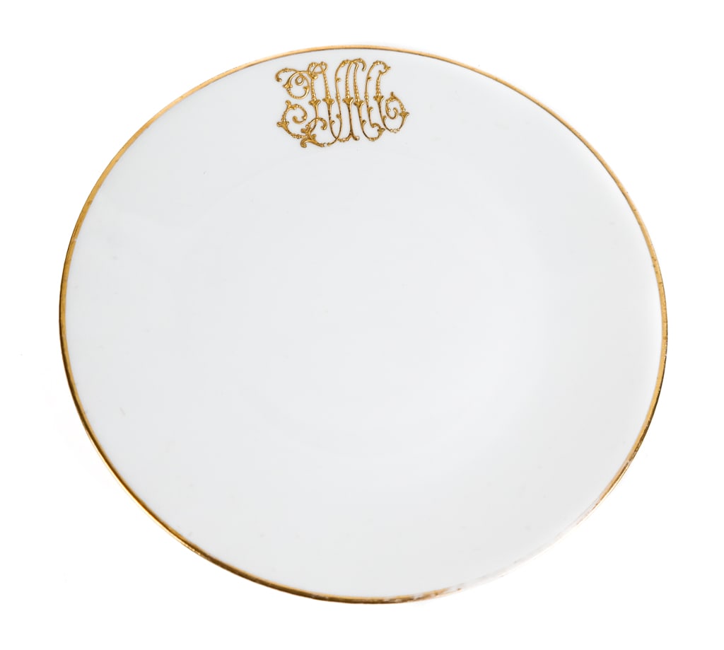 Delinieres Limoges Porcelain Luncheon Plates (11): Eleven antique Delinieres Co. for Rich & Fisher white and gilt decorated monogrammed luncheon plates, French, 20th century, marks to base [9.25e" Diameter] Overall condition is good. Condition reports