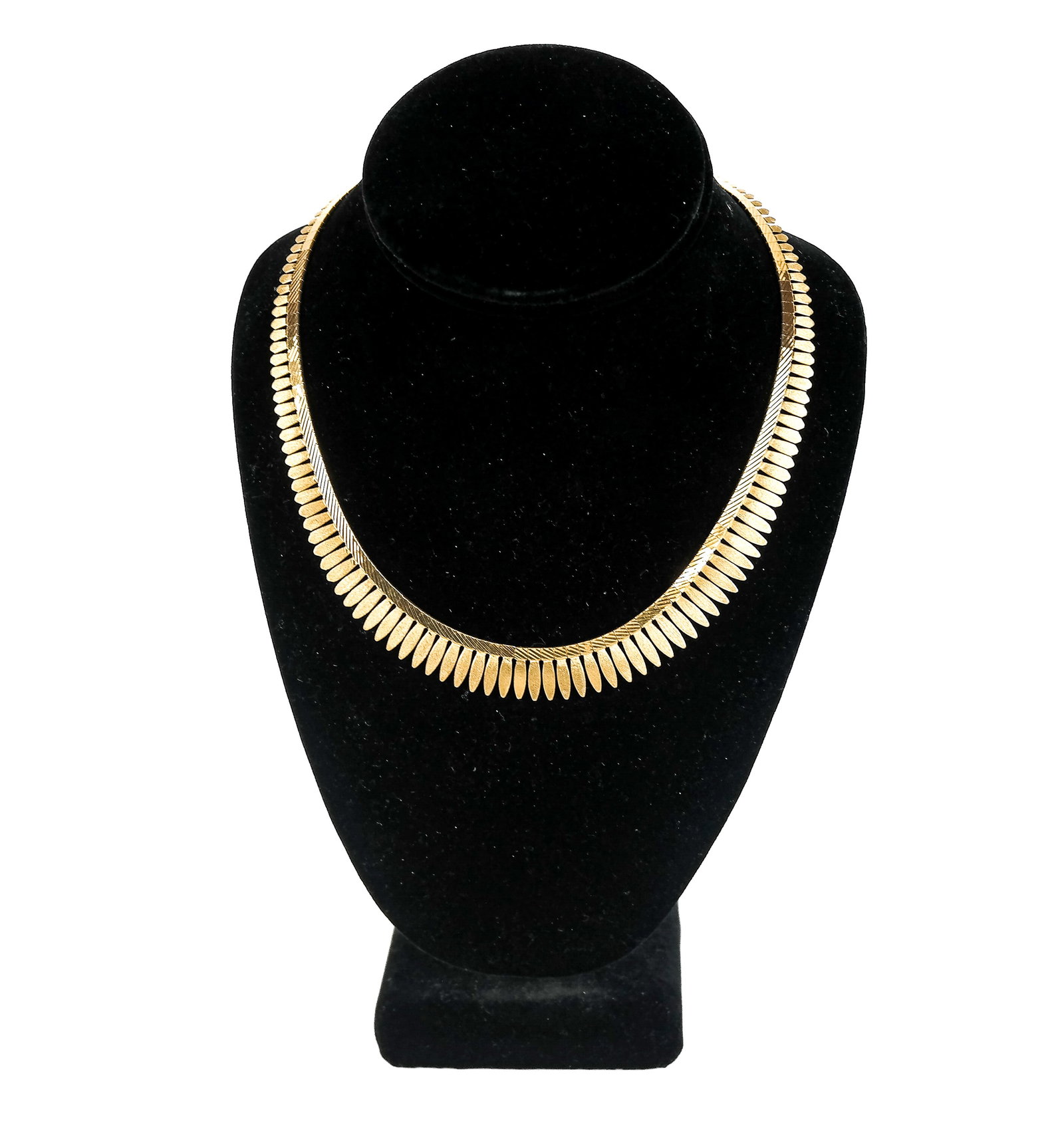 Gold Fringe Necklace: 18K Gold fringe necklace, mark to clasp, 24 dwt. [17" L] Overall condition is good.