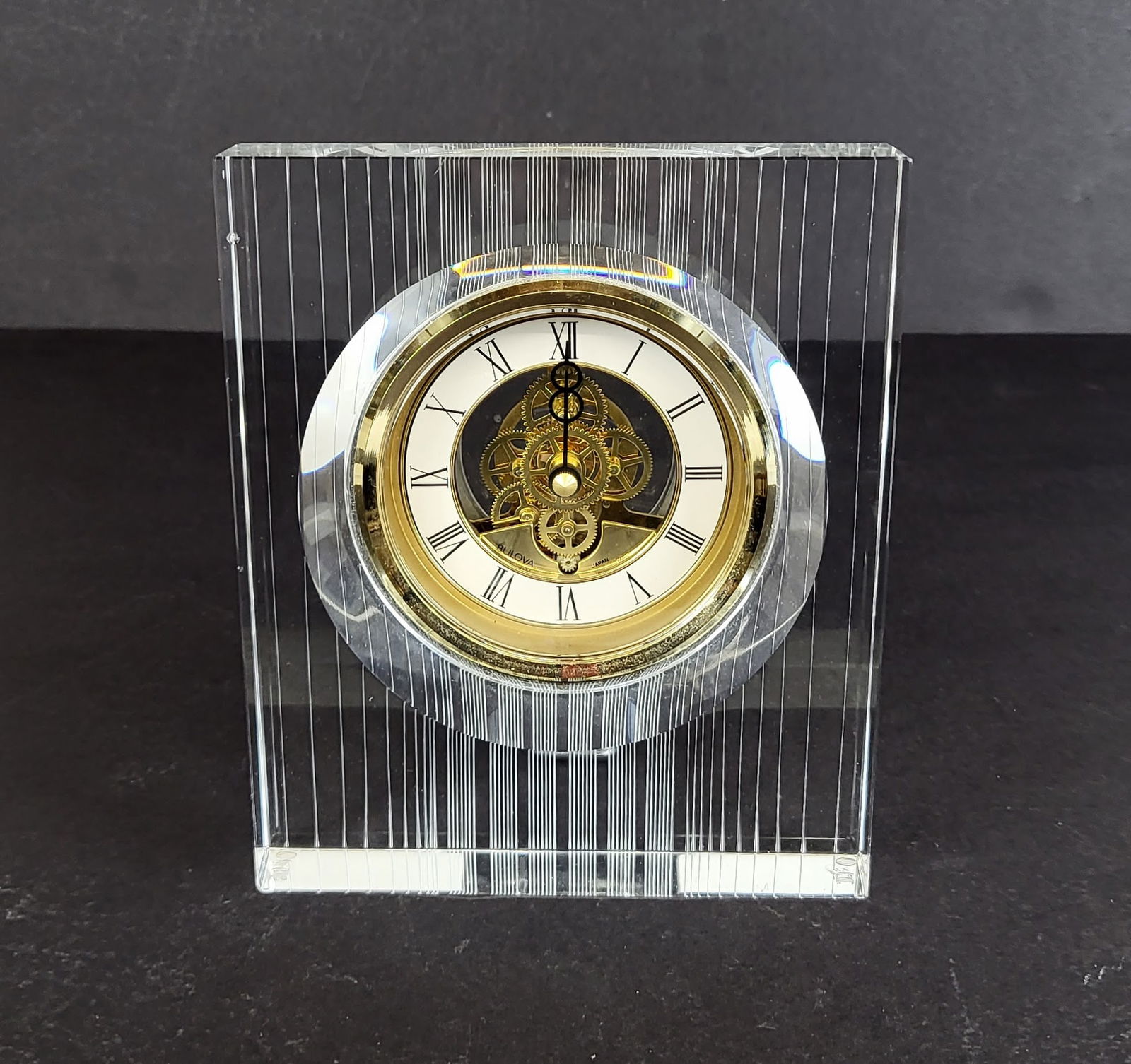 Bulova Crystal Desk Clock (1 of 12)