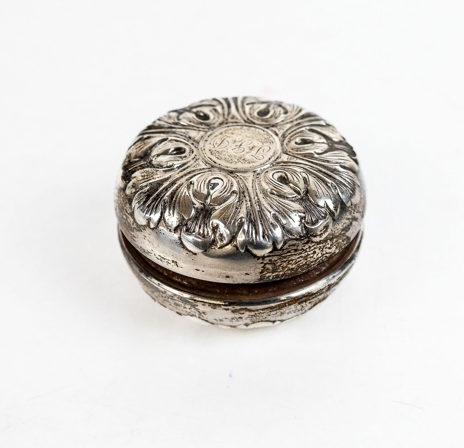 Gorham Sterling Silver Covered Steel Yoyo: Gorham sterling silver covered steel yoyo, mark to side, monogrammed [2.25" Diameter] Overall condition is good, requires cleaning.
