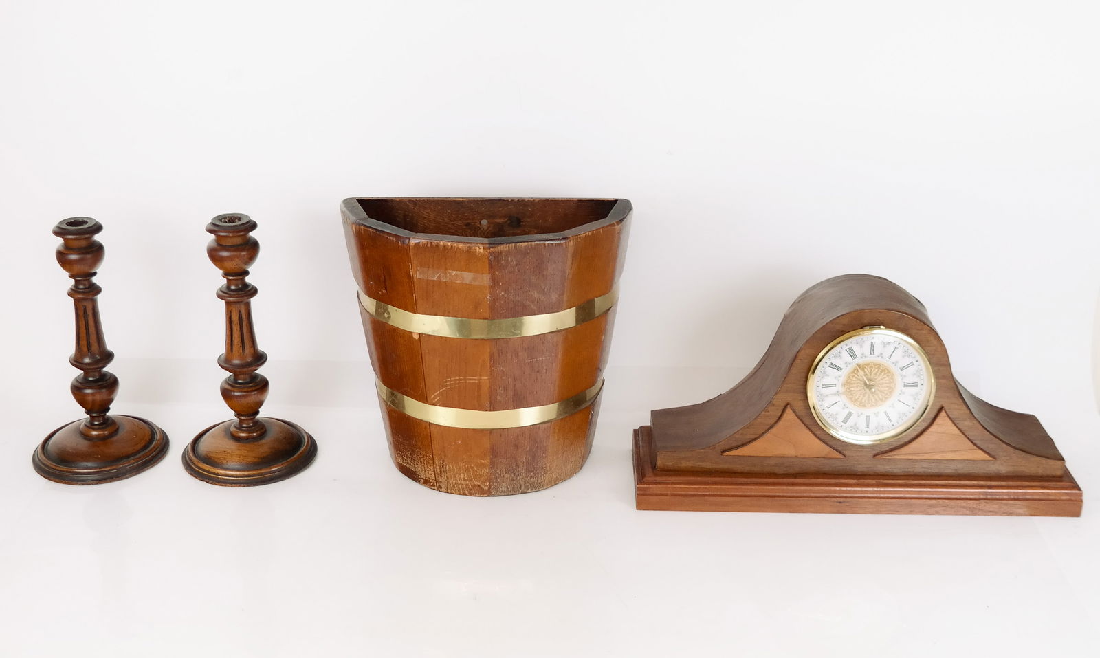 4 Assorted Wood Articles (1 of 14)