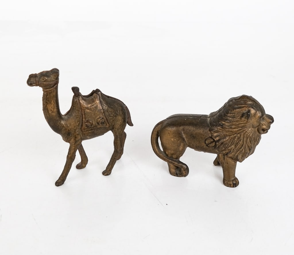 Two Cast Iron Animal Form Banks (1 of 19)