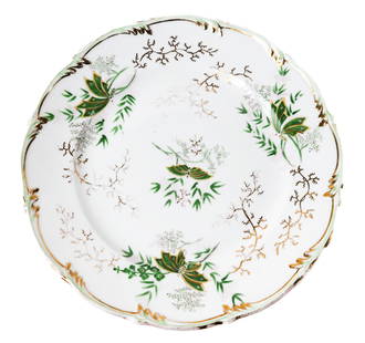 12 Leaf-Decorated Plates