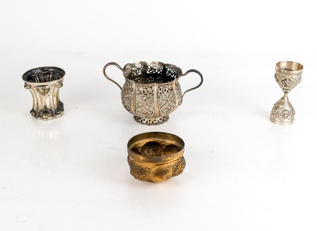 Group of 4 Silvered Metal and Other Metal Objects (1 of 14)