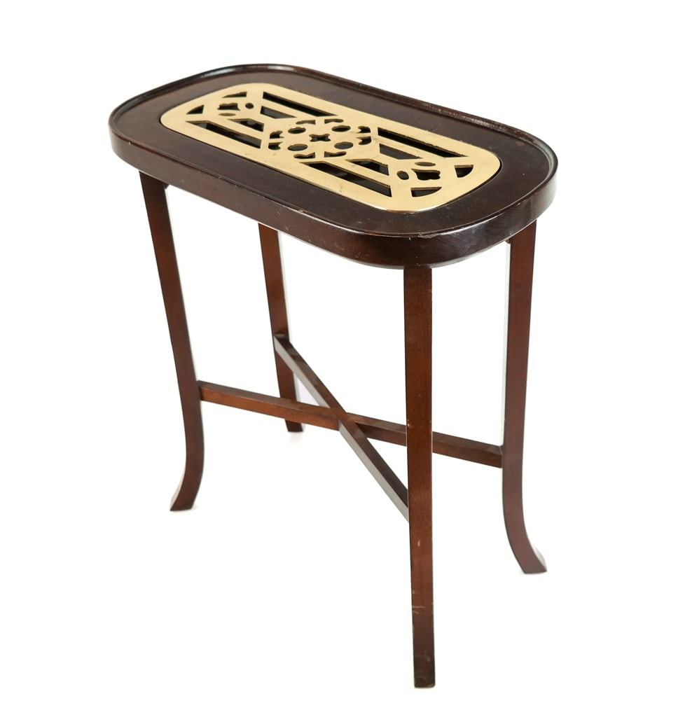 Mahogany and Brass Kettle Stand: Mahogany and brass kettle stand, 20th/21st century, with crossing braces and splayed legs [19.5" H x 16" W x 9" D] Overall condition is good, with minor scuffing.