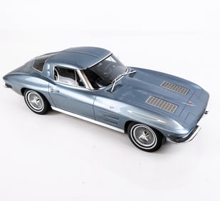 GT Spirit 1963 Corvette Stingray