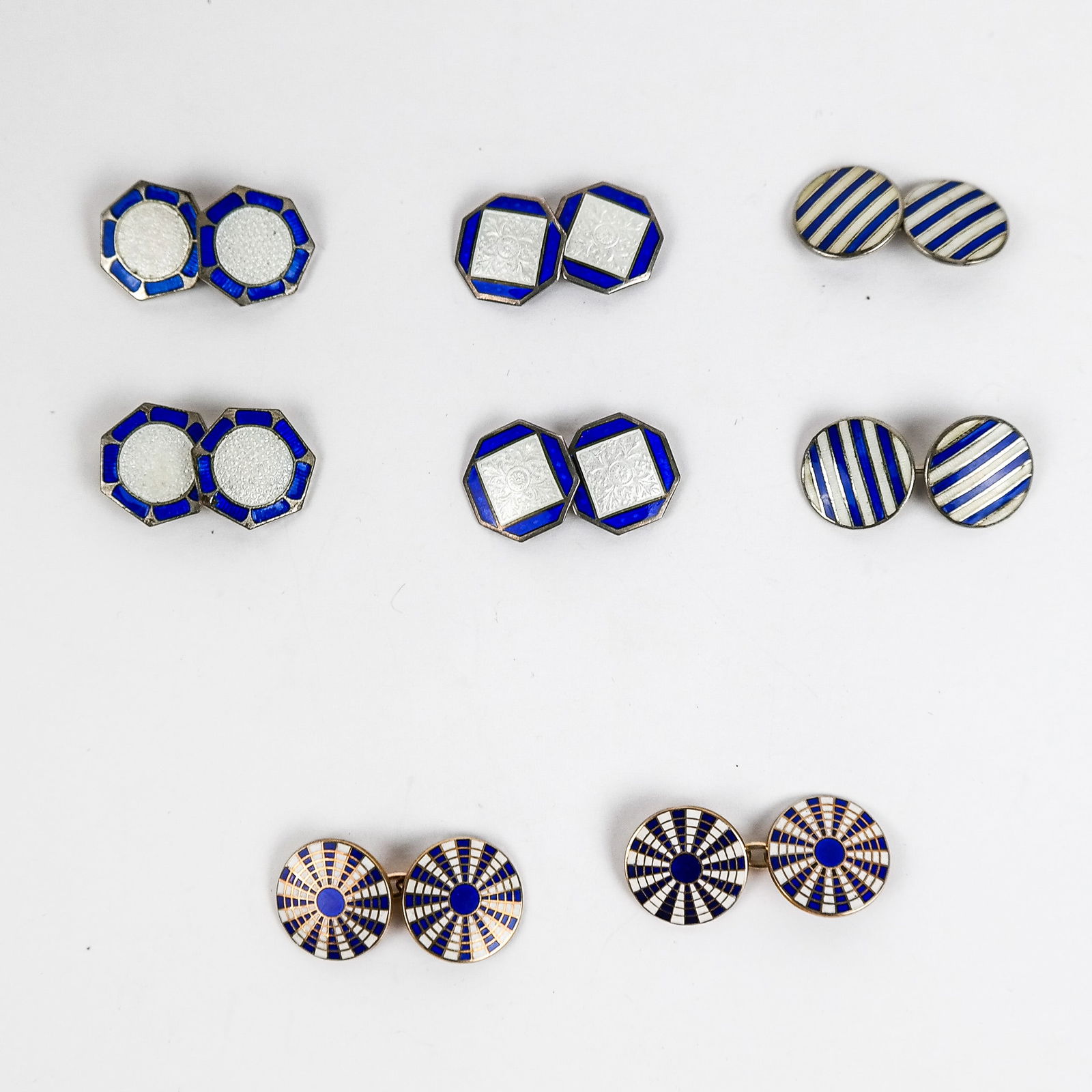 4 Pairs of Antique Blue & White Enamel Cufflinks (1 of 6)