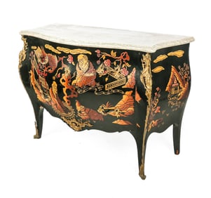 Louis XV Chinoiserie Decorated Bombe Commode