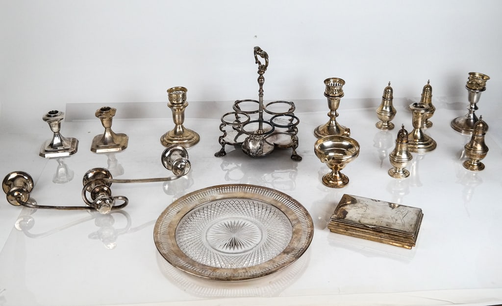 Assorted Sterling Silver Weighted Articles (1 of 14)