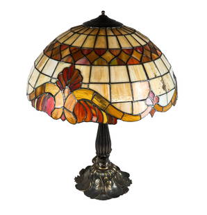 Reproduction Stained Glass Table Lamp