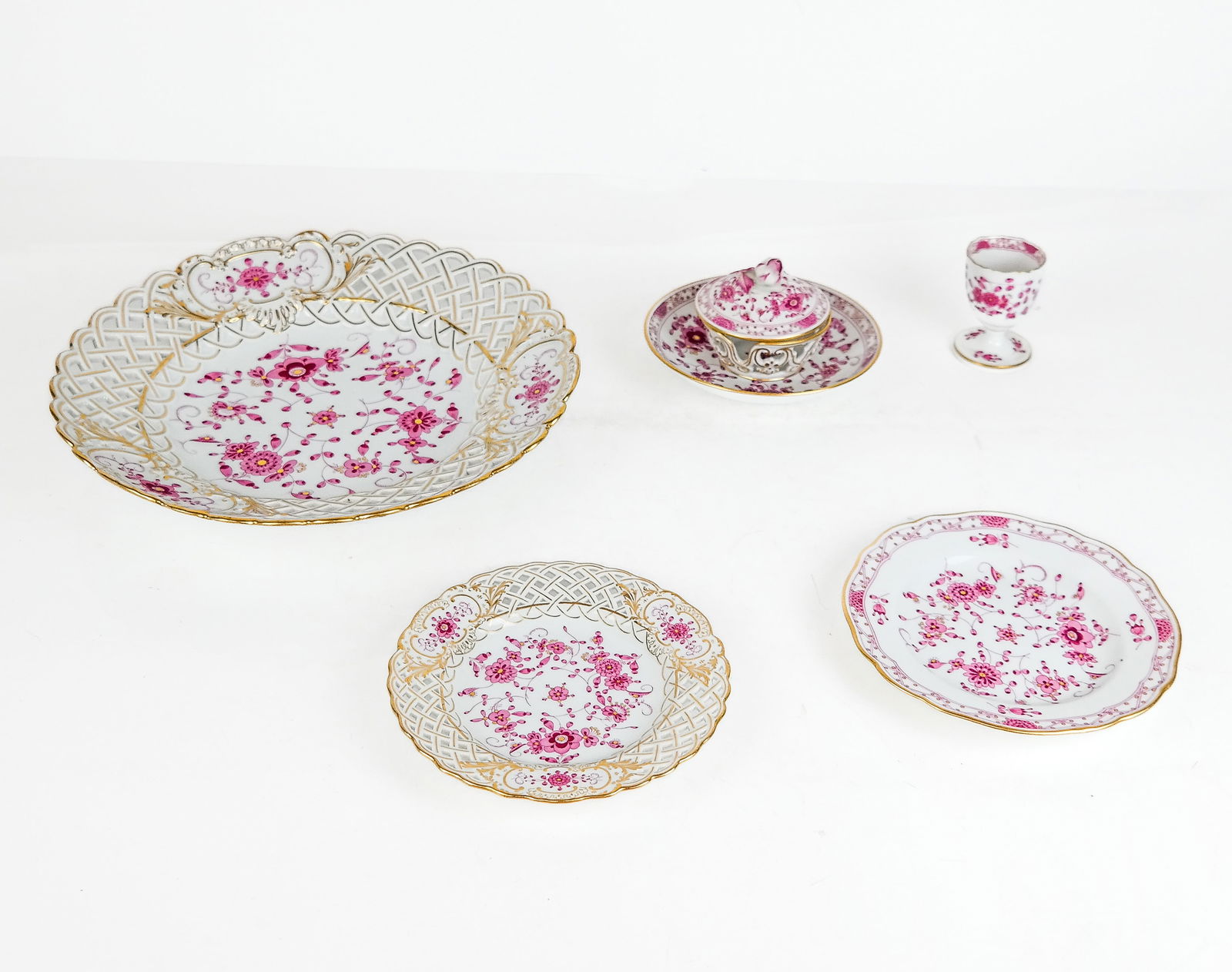 Meissen Porcelain Pink "Indian" Tablewares, 5 (1 of 15)