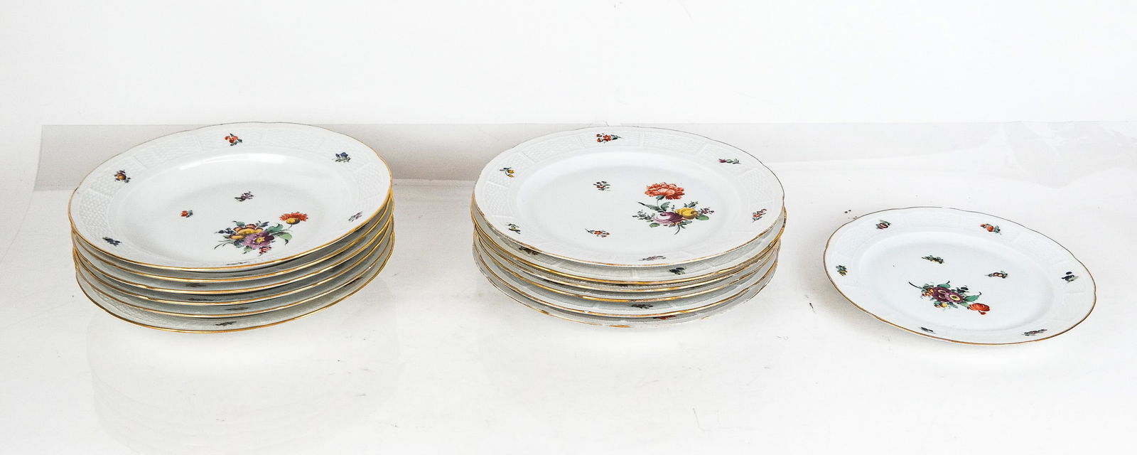 Nymphenburg Porcelain Partial Dinner Service, 13 (1 of 12)