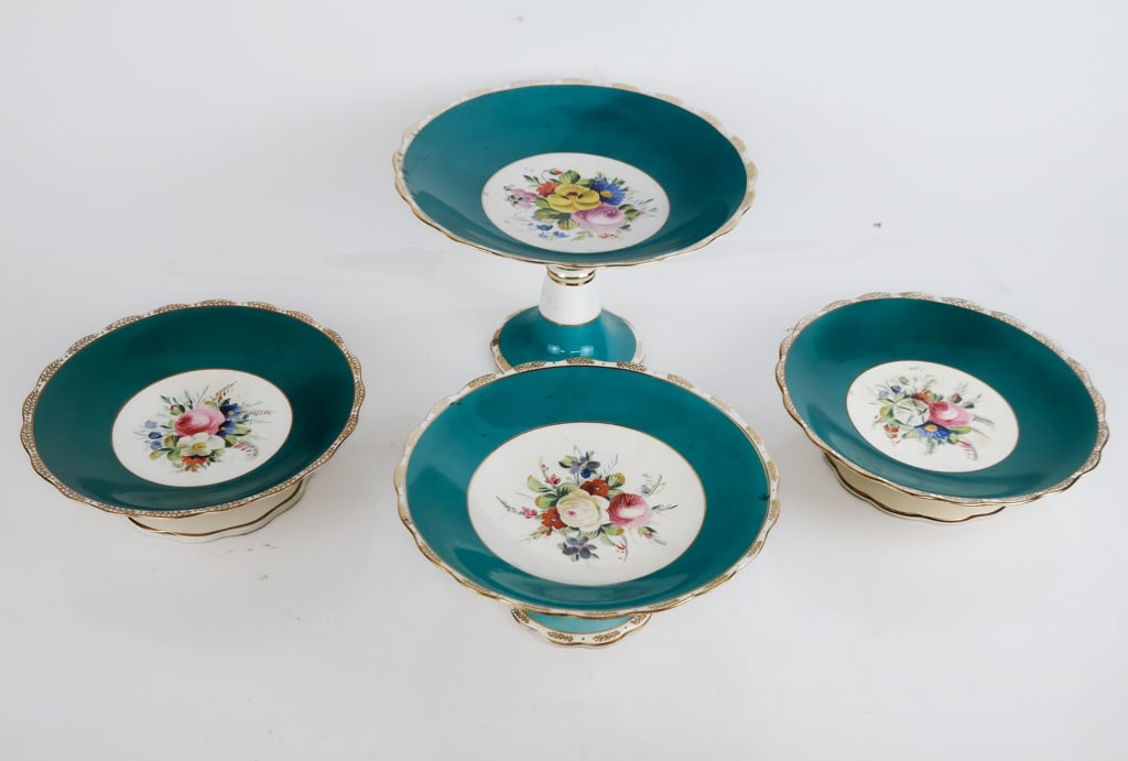 Set of 4 Paris Porcelain Dessert Compotes (1 of 20)