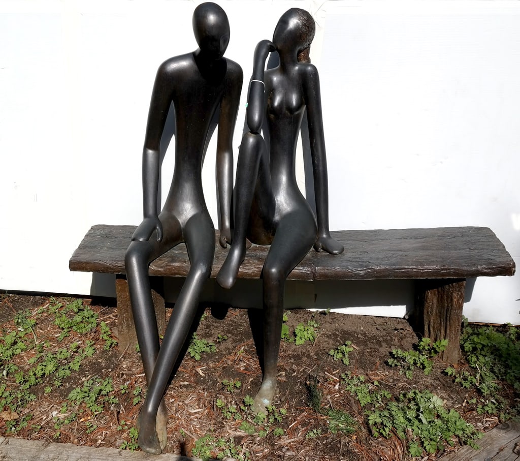 Ruth BLOCH Bronze Sculpture of a Couple on a Bench (1 of 15)