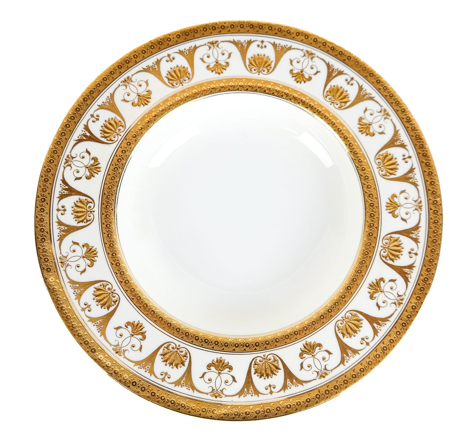 Mintons Gilt Decorated Porcelain Soup Plates, 7: Mintons for Bailey, Banks and Biddle 7 gilt decorated soup plates, marks to base. [9" Diameter]. Overall condition is good.From the esteemed collection of Neil Zukerman former owner CFM Gallery.