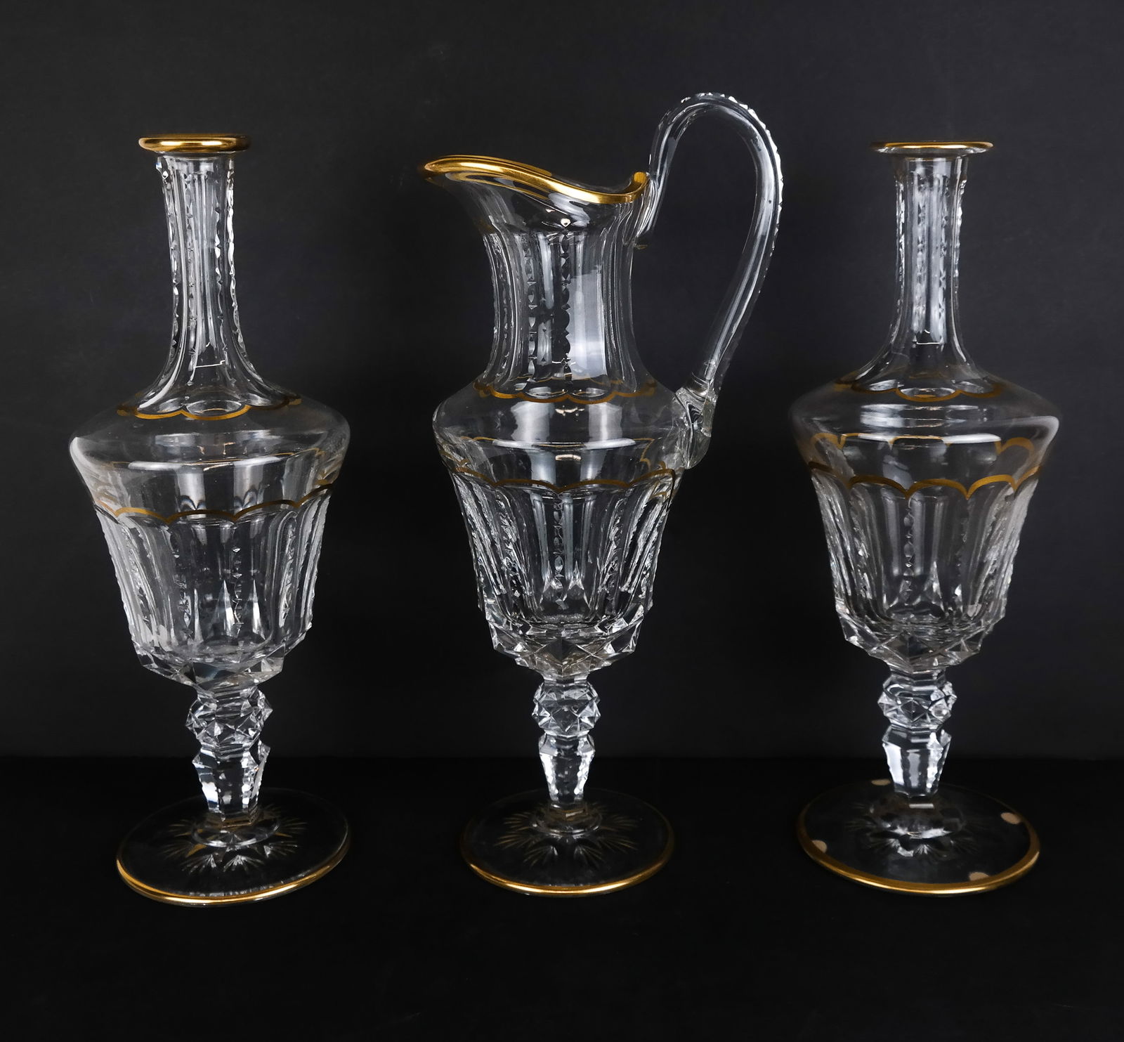 Saint Louis "Excellence" Pitcher & Decanters, 3 (1 of 10)