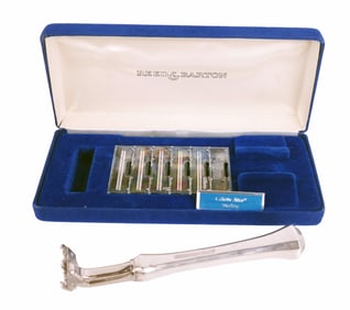 Reed & Barton Sterling Silver Handled Razor