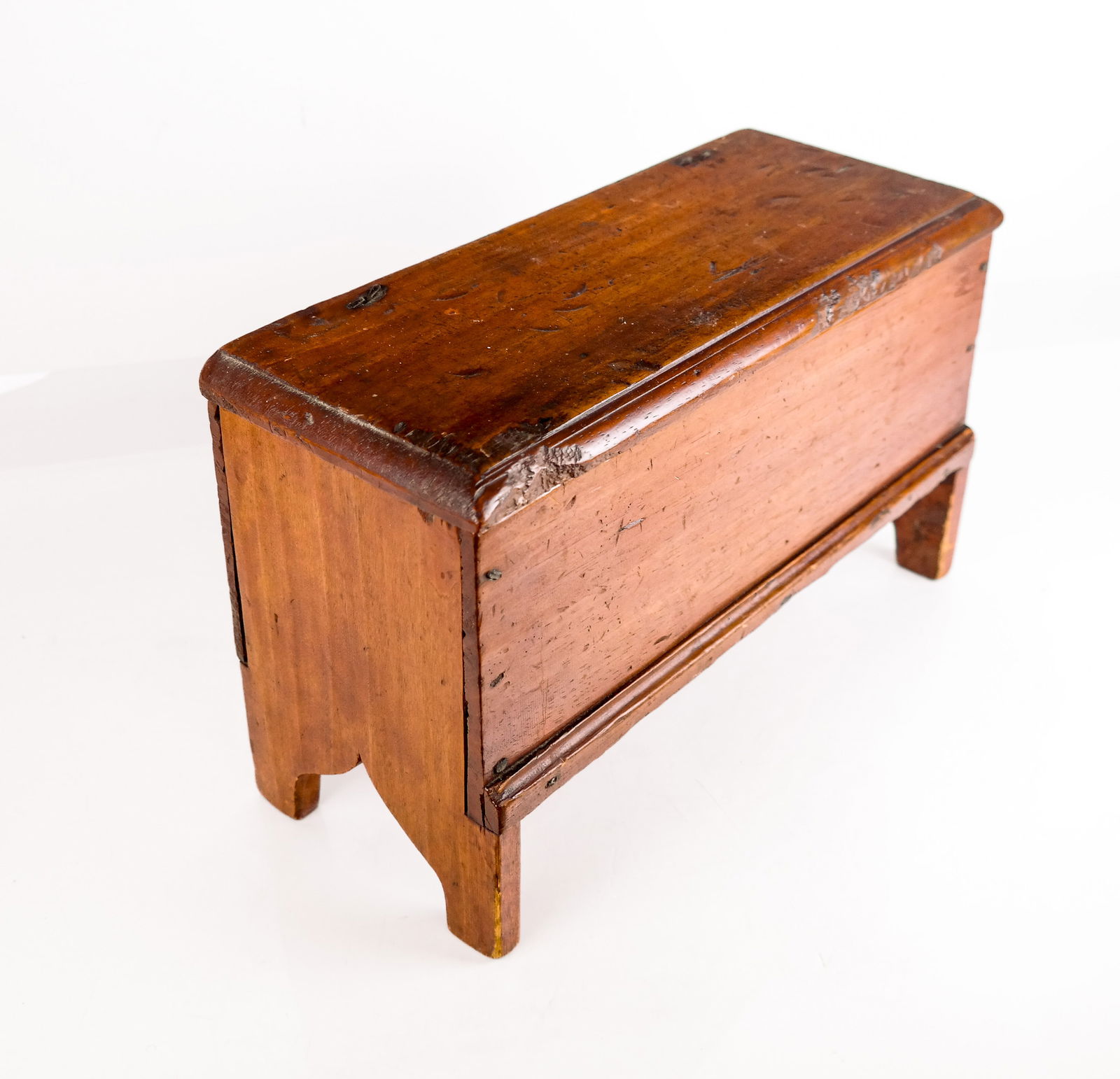 Salesman Sample of a Blanket Chest (1 of 11)