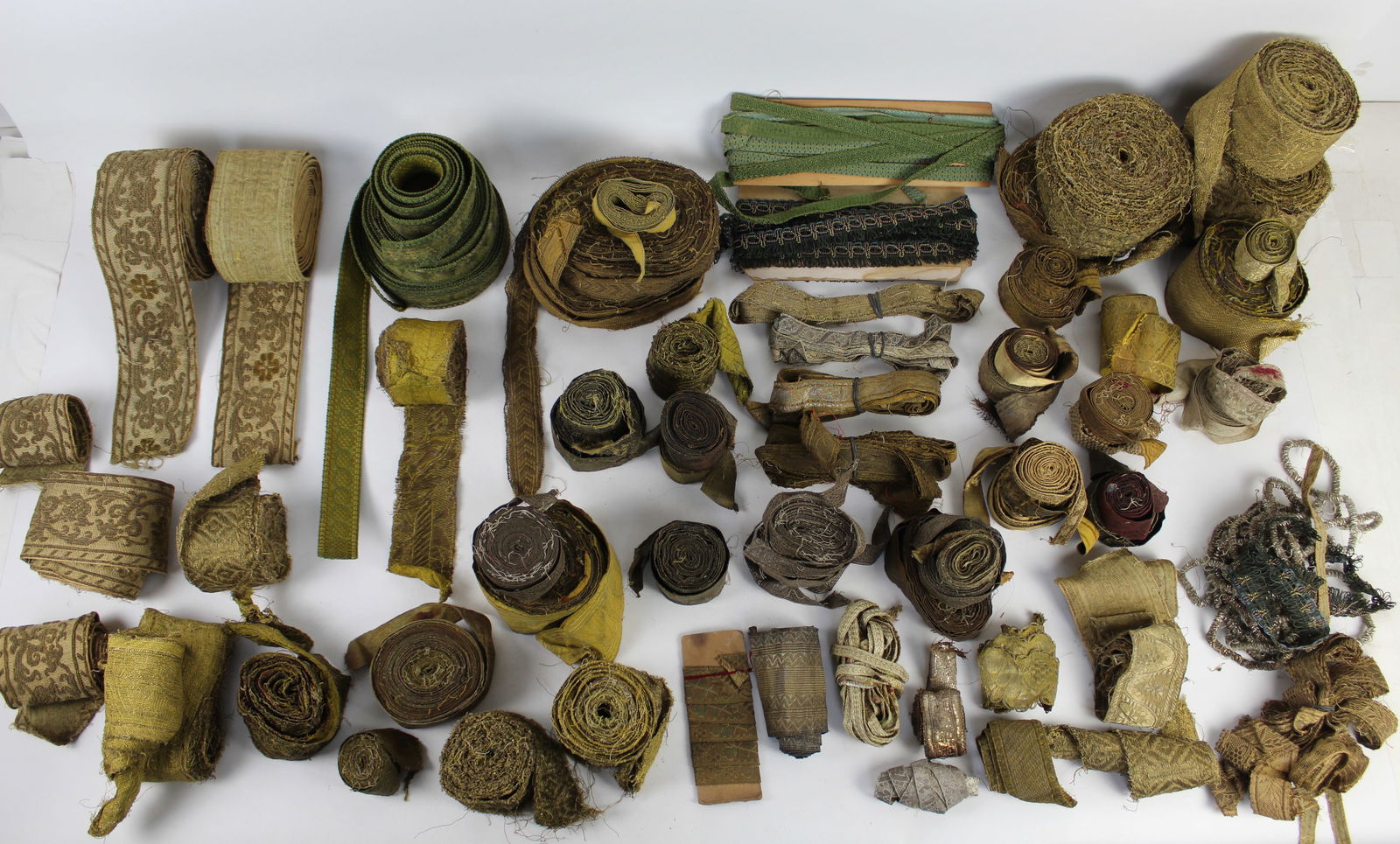 Large Lot Antique Upholstery Trimmings, Etc. (1 of 10)