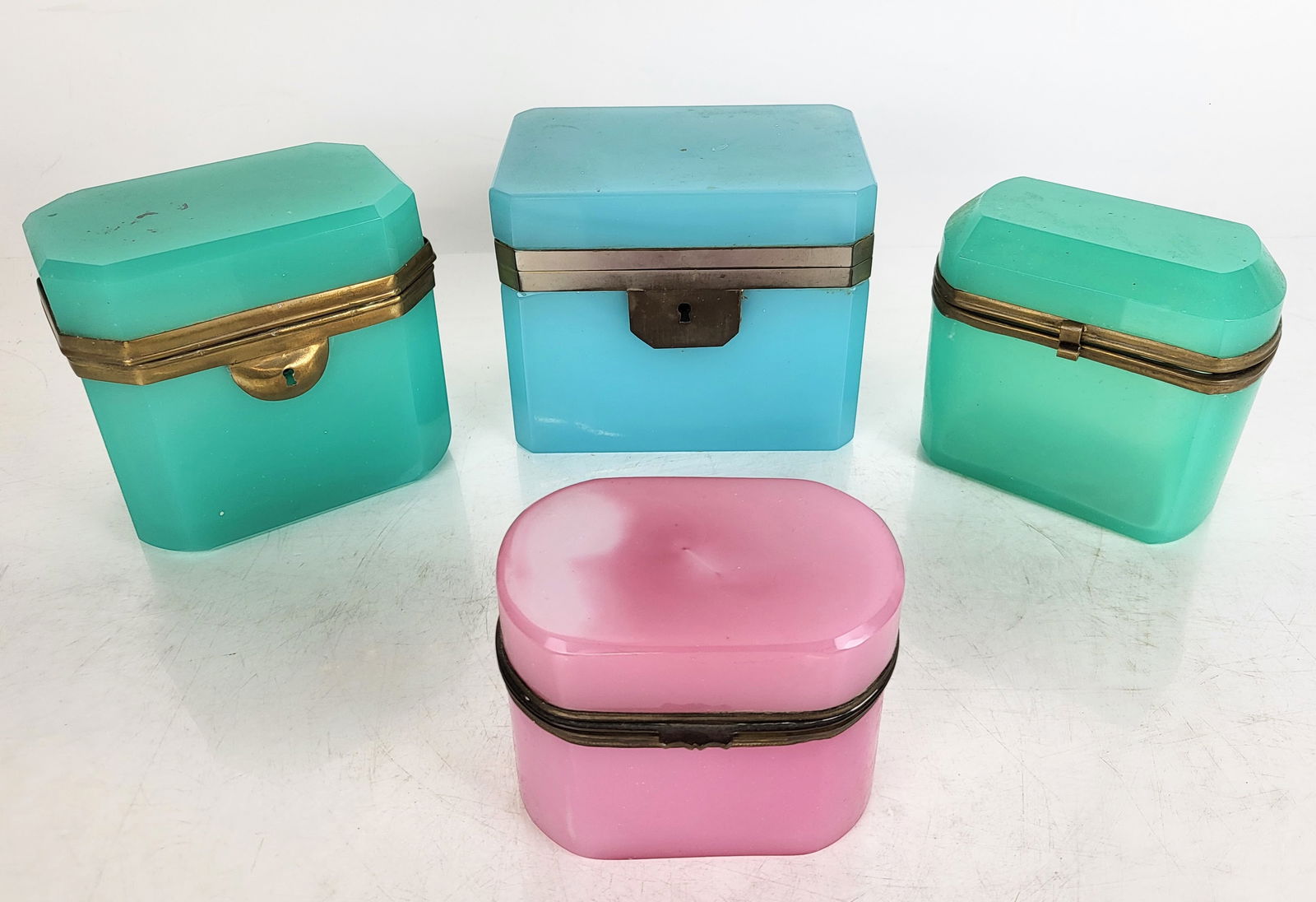 Collection of 4 Opaline Boxes (1 of 17)