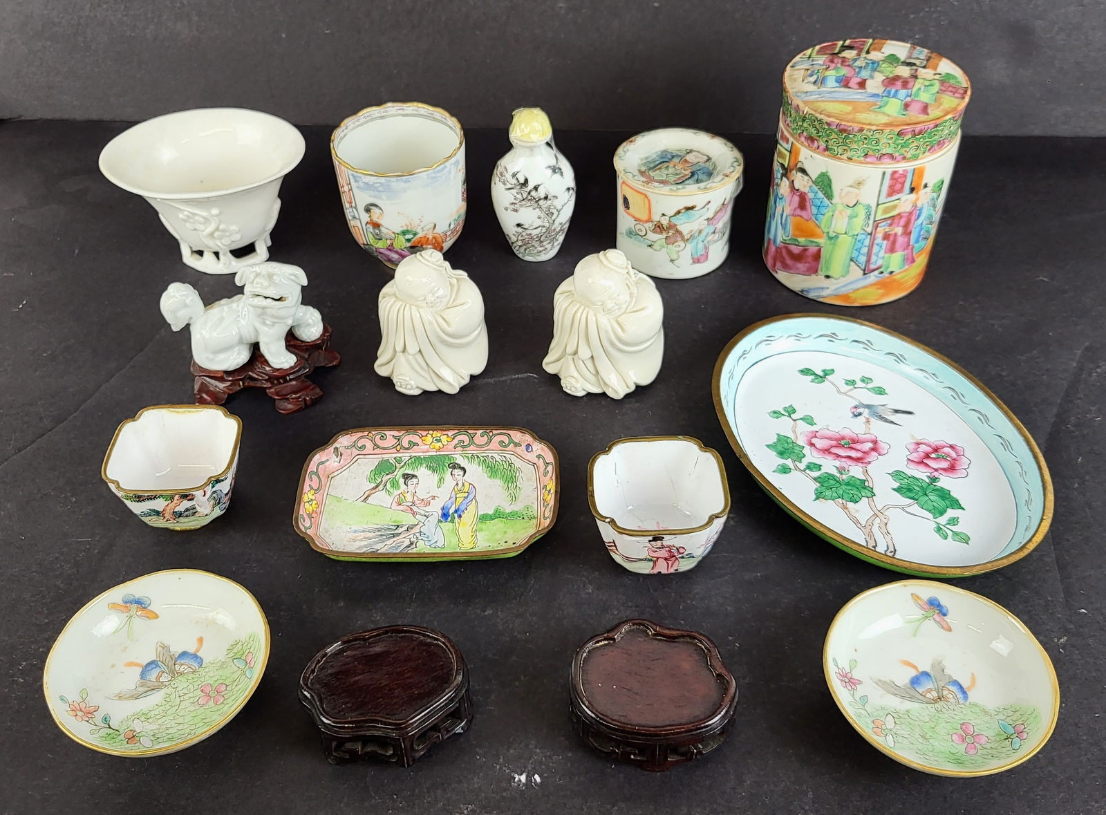 Chinese Export and Other Porcelain Articles, 14 (1 of 20)