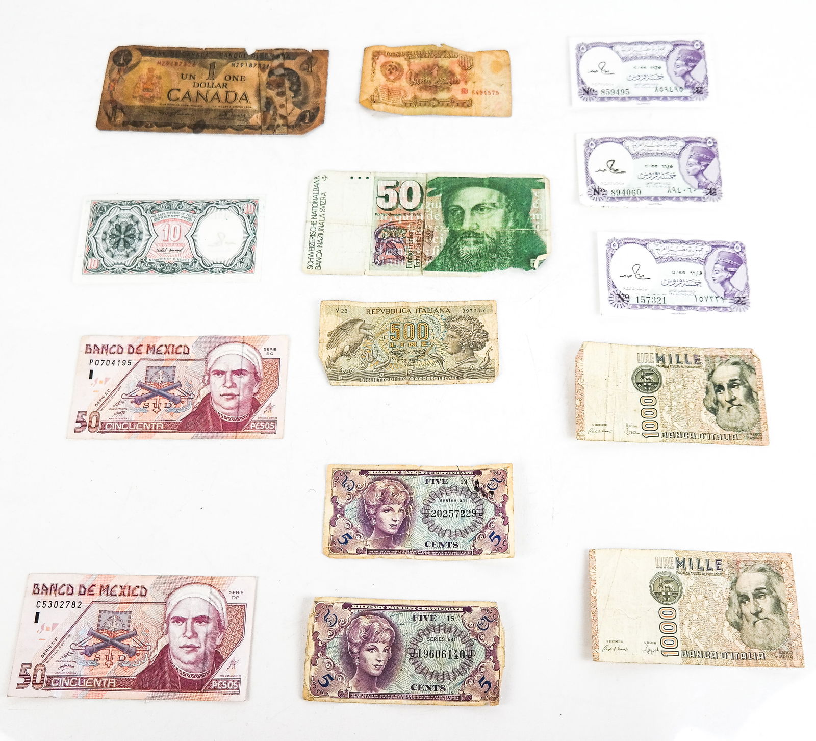 Group of Assorted and Vintage Paper Bills, 14 (1 of 10)