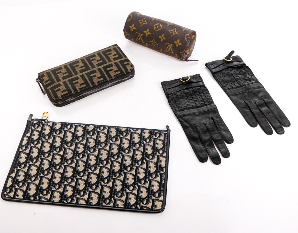 Dior, Gucci, Fendi and Other Articles, 4 (1 of 13)