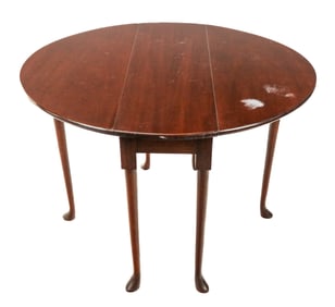 Queen Anne-Style Drop-Leaf Table