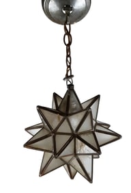 Star-Form Hall Fixture