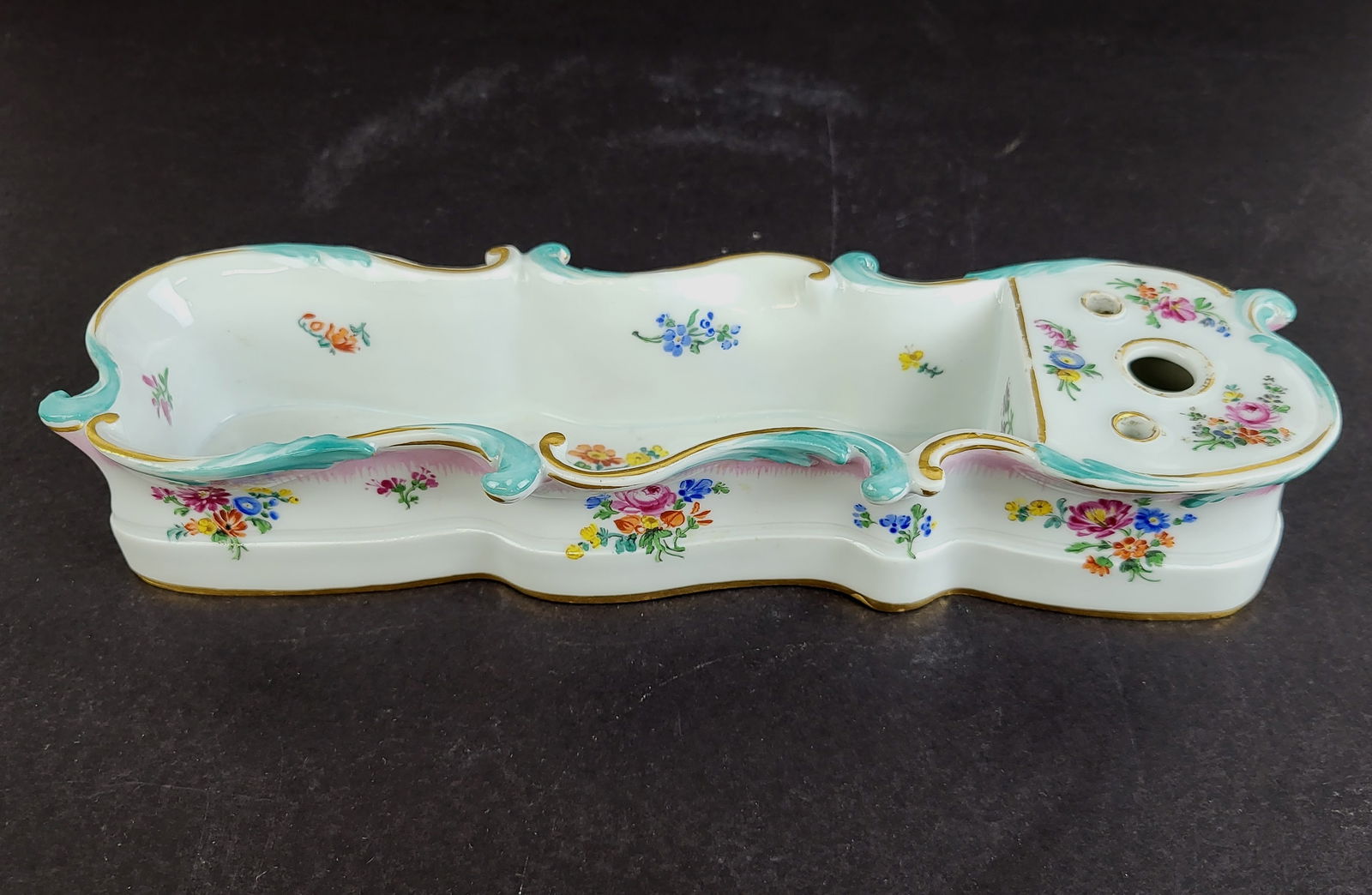 Meissen Porcelain Ink/Pen Stand (1 of 10)