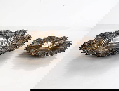 Reed & Barton Two Sterling Silver Fruit Bowls: Reed & Barton two sterling silver fruit bowl in the ''Francis I'' pattern, the border heavily decorated with hanging fruit, marks to base. [Total 30 ozt., Largest; 2.5'' H x 11.25'' Diameter]. Overall