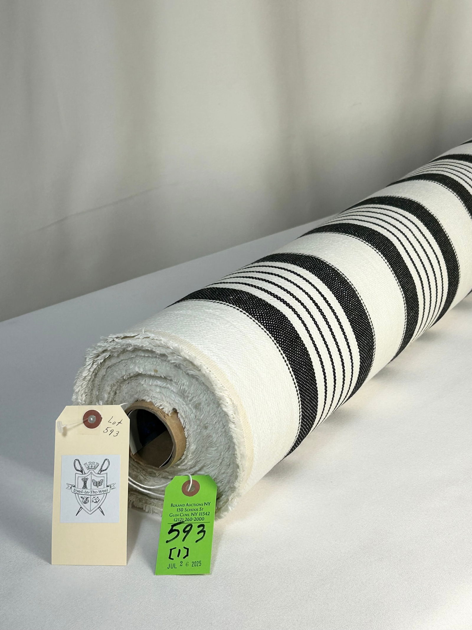 Gaston & Daniela Black & White Vertical Stripe Fab (1 of 4)