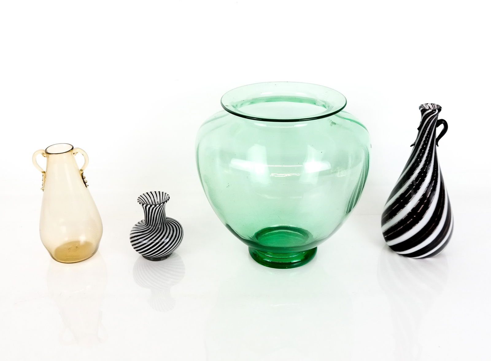 Venini and Other Murano Glass Articles, 4 (1 of 19)