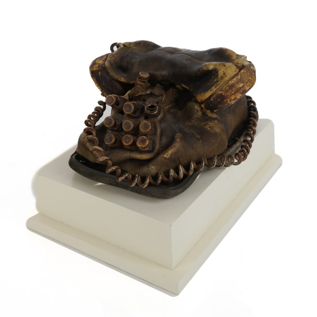 After Cesar Baldaccini Phone on Stand (1 of 7)