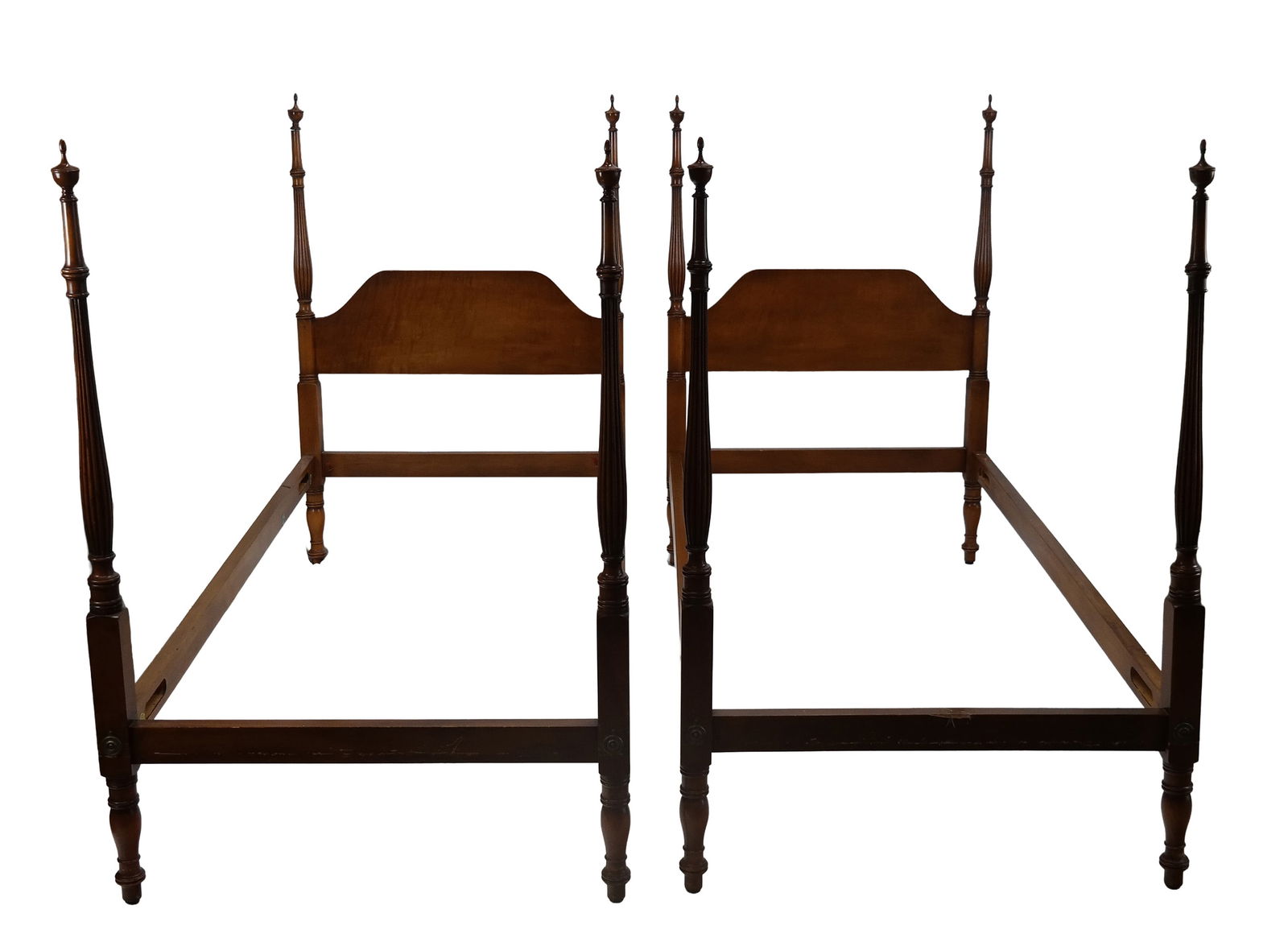 Pair of Federal Tiger Maple and Oak Single Bedsteads (1 of 13)