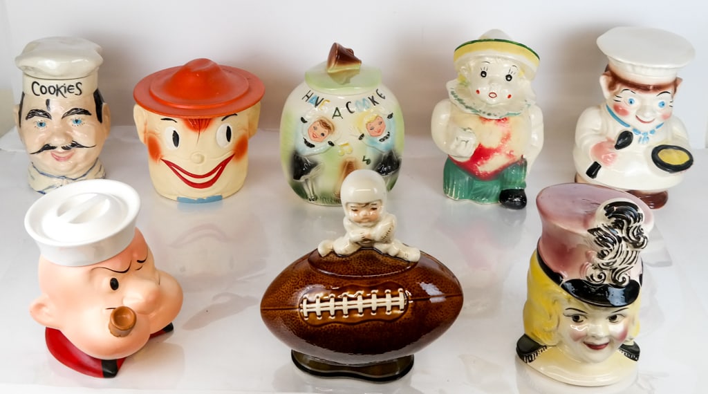McCoy, Roseville, and Other Cookie Jars, 8 (1 of 15)