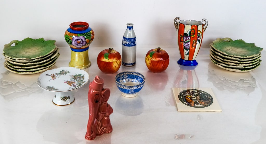 Japanese, Mettlach, Czech and Other Porcelain, 21 (1 of 14)