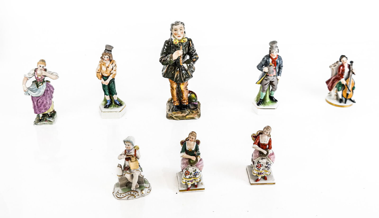 8 Assorted Capodimonte Figures (1 of 17)