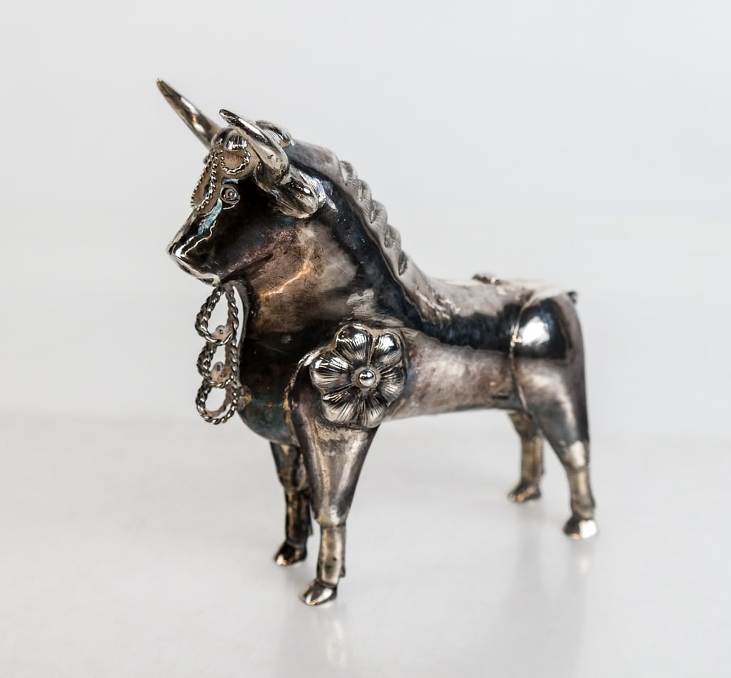 Sterling Silver Toro Sculpture (1 of 10)