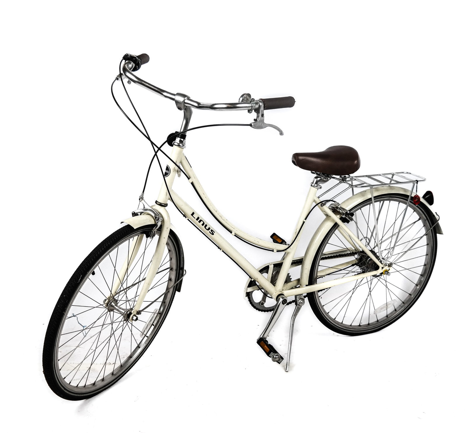 Linus American Bicycle: Linus 3-speed bicycle, Venice, California. Linus bikes are known for the classic French style of the mid-20th century. [48" H x 74" W x 25" D]. No working bell; wear as with age.
