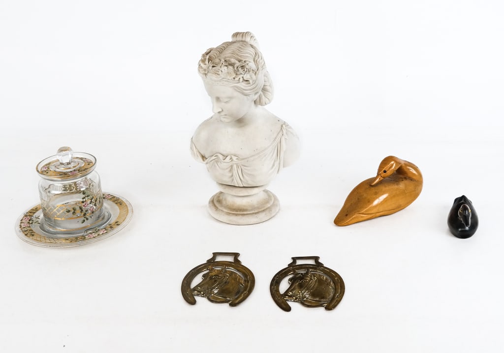 Assorted Decorative Items, 6 (1 of 11)