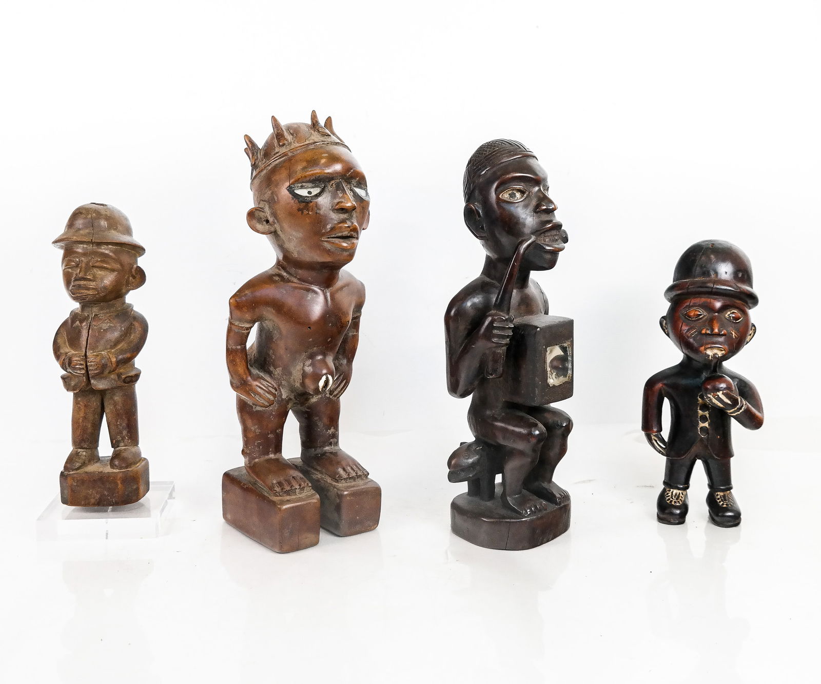 2 Bakongo & 2 Ashante African Carved Figures (4) (1 of 12)