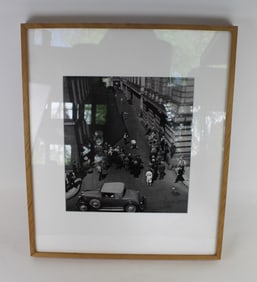 John GUTMANN: "Lunch Hour..." - Framed Print