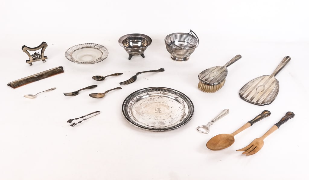 Group of Assorted Silver Articles, 17 (1 of 11)