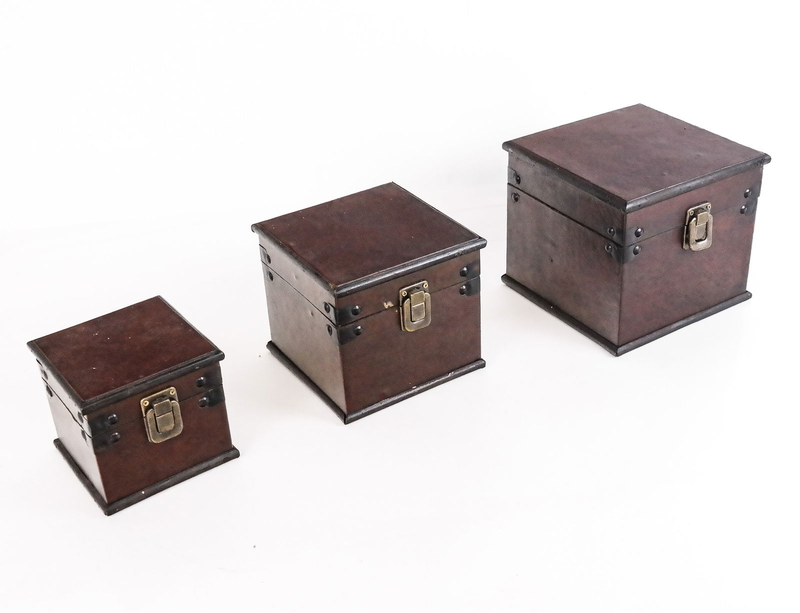 Set of Vintage Leather Covered Wood Graduating Box (1 of 11)