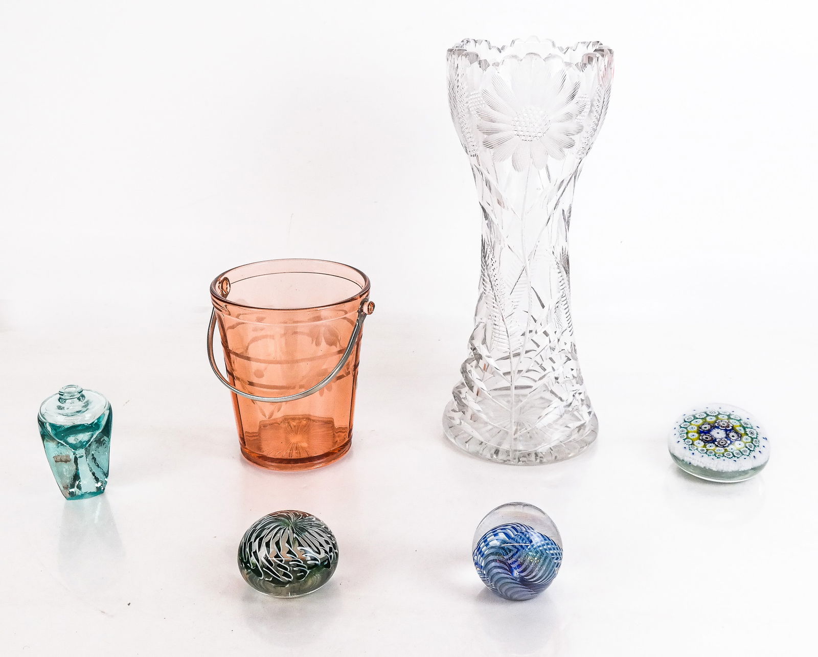 Six Art Glass and Crystal Articles (1 of 18)